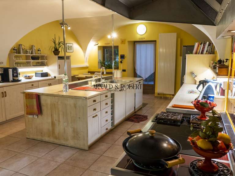 Maison Saint-Gervais-sur-Roubion - 8 chambres - 519m²