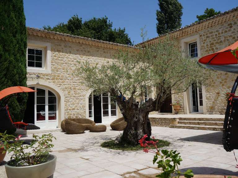 House Saint-Gervais-sur-Roubion - 400m²