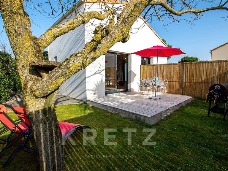 Maison Saint-Gilles-Croix-de-Vie - 6 chambres - 255m²
