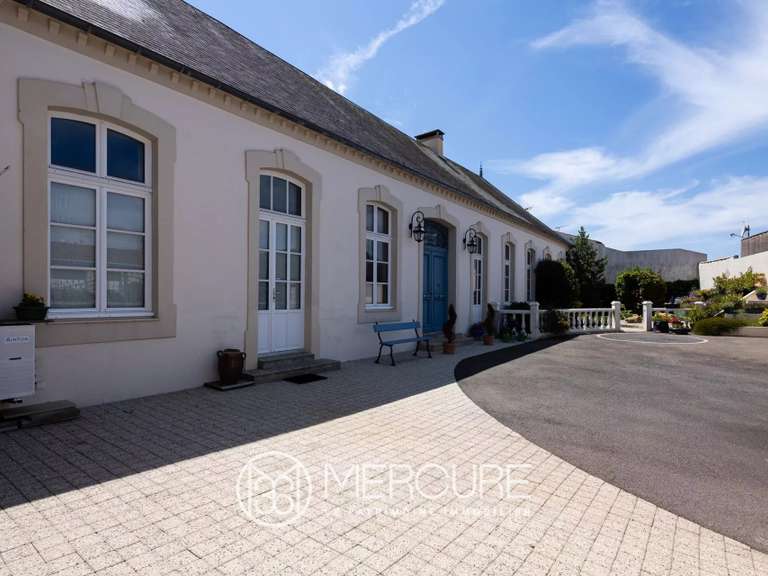 Maison Saint-Gilles-Croix-de-Vie - 4 chambres - 227m²