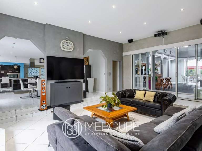 Propriété Saint-Gilles-Croix-de-Vie - 5 chambres - 399m²