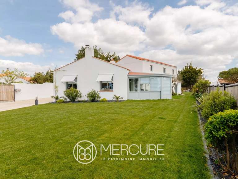 Villa Saint-Gilles-Croix-de-Vie - 6 chambres - 250m²
