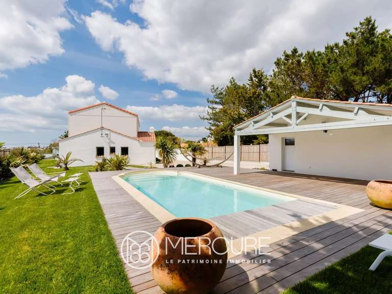 Villa Saint-Gilles-Croix-de-Vie - 6 chambres - 250m²