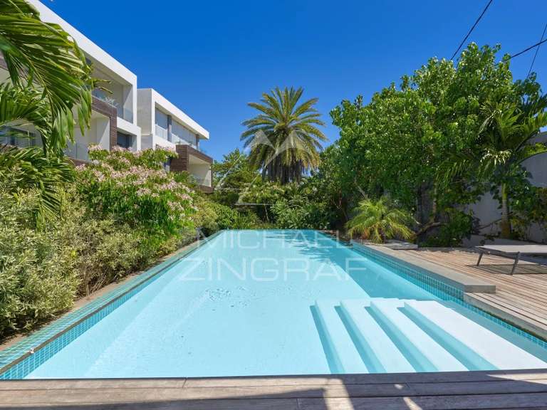 Apartment saint-gilles-les-bains - 3 bedrooms - 153m²