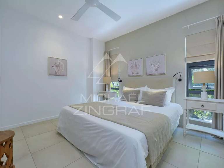 Apartment saint-gilles-les-bains - 3 bedrooms - 153m²