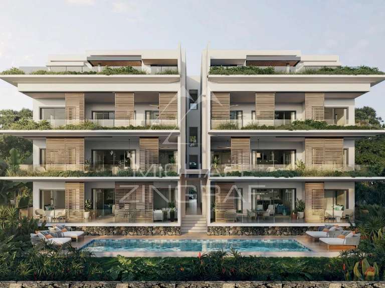 Apartment saint-gilles-les-bains - 3 bedrooms - 393m²
