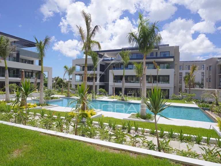 Apartment saint-gilles-les-bains - 3 bedrooms - 226m²