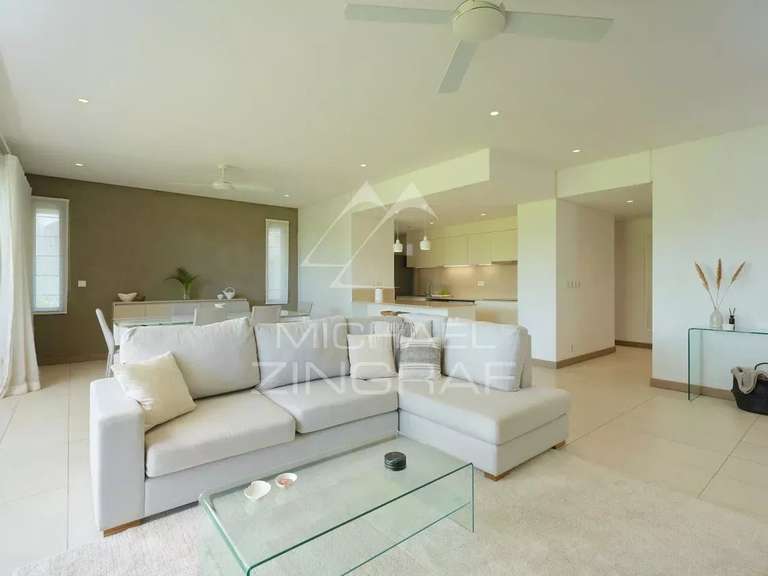 Apartment saint-gilles-les-bains - 2 bedrooms - 175m²