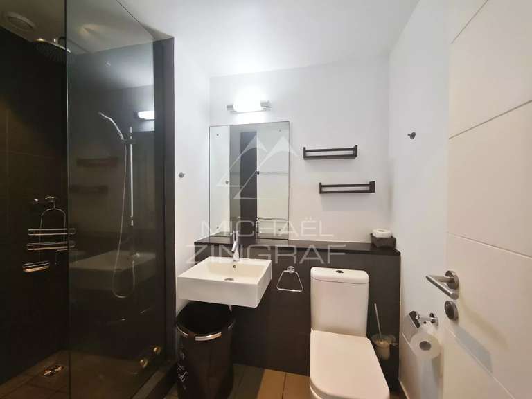 Apartment saint-gilles-les-bains - 3 bedrooms - 127m²