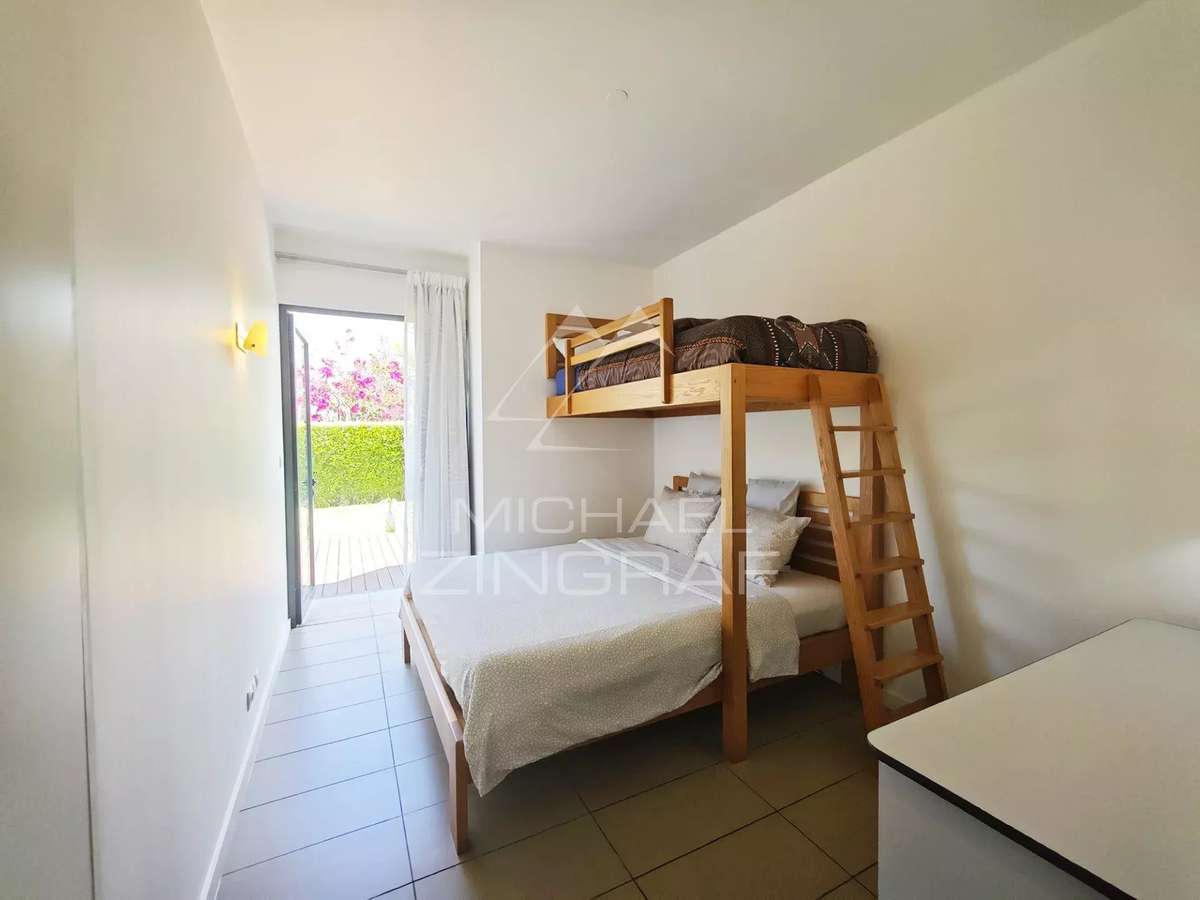 Apartment saint-gilles-les-bains