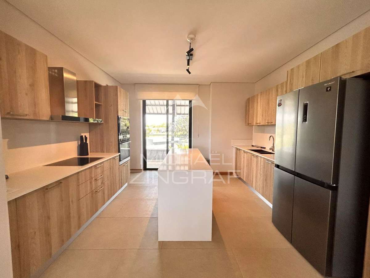 Appartement Saint-gilles-les-bains