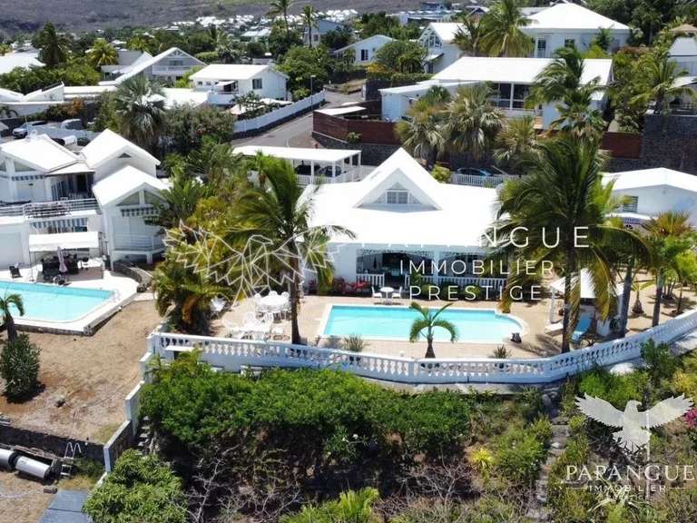 Maison avec Vue sur mer Saint-gilles-les-bains - 5 chambres - 145m²