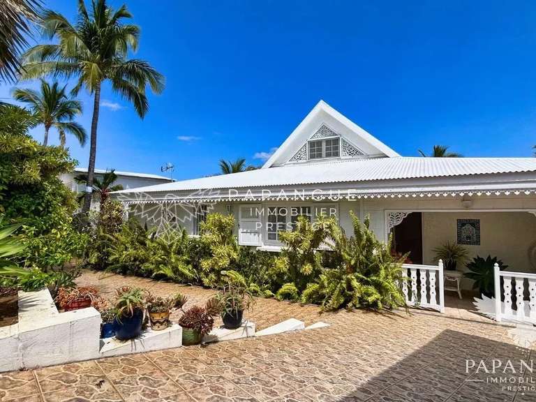 Maison avec Vue sur mer Saint-gilles-les-bains - 5 chambres - 145m²