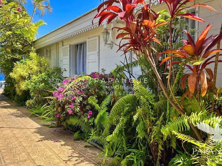 Maison avec Vue sur mer Saint-gilles-les-bains - 5 chambres - 145m²