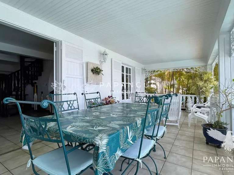 Maison avec Vue sur mer Saint-gilles-les-bains - 5 chambres - 145m²