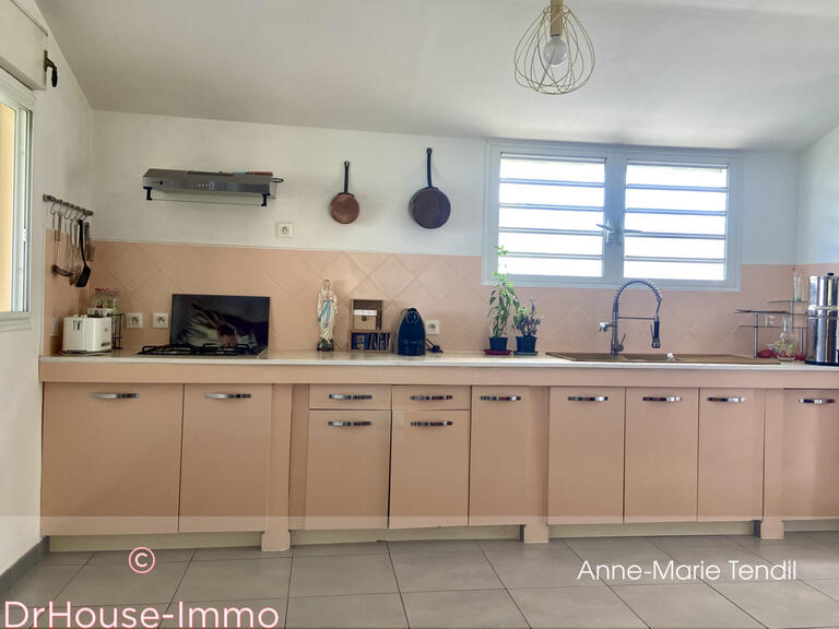 Villa Saint-gilles-les-bains - 5 chambres - 170m²