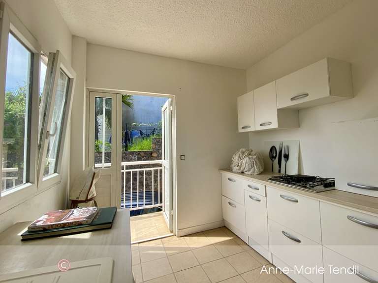 Villa Saint-gilles-les-bains - 7 chambres - 210m²