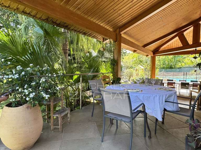 Villa Saint-gilles-les-bains - 6 chambres - 300m²