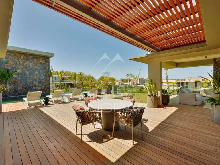 Villa with Sea view saint-gilles-les-bains - 4 bedrooms - 492m²