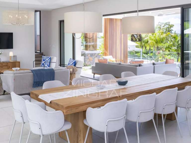 Villa saint-gilles-les-bains - 4 bedrooms - 353m²