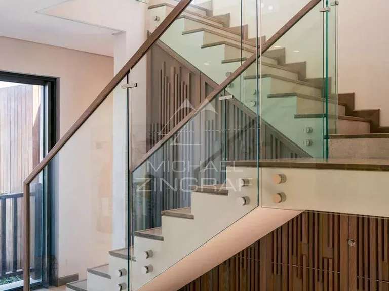 Villa saint-gilles-les-bains - 4 bedrooms - 353m²