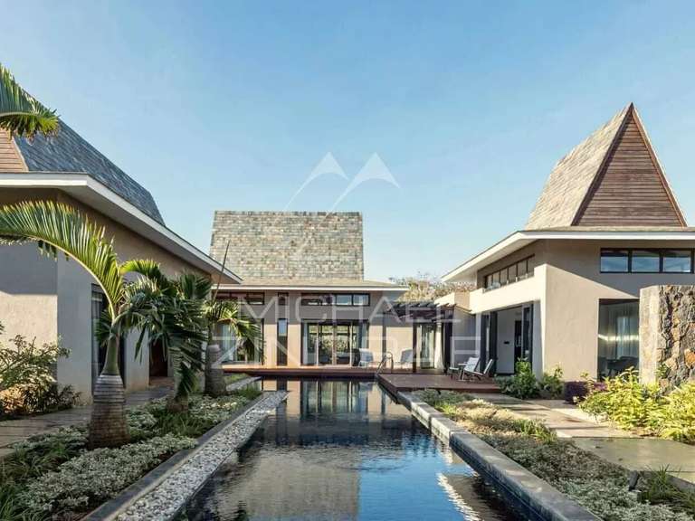 Villa saint-gilles-les-bains - 5 bedrooms - 262m²