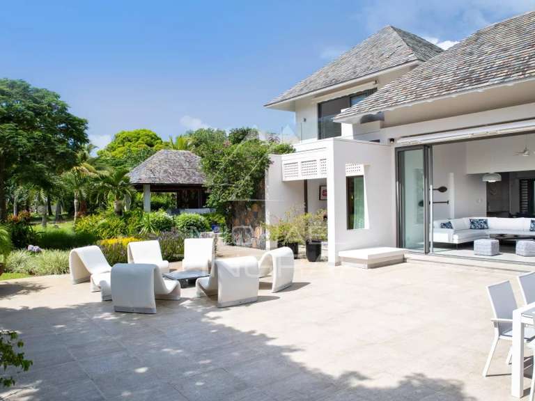 Villa saint-gilles-les-bains - 4 bedrooms - 269m²
