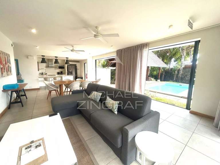 Villa saint-gilles-les-bains - 3 bedrooms - 152m²