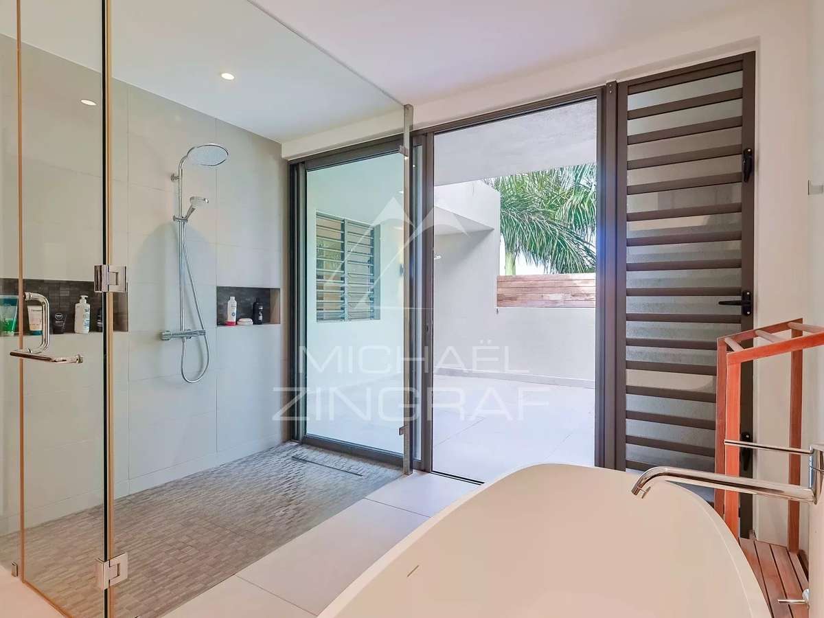 Villa saint-gilles-les-bains