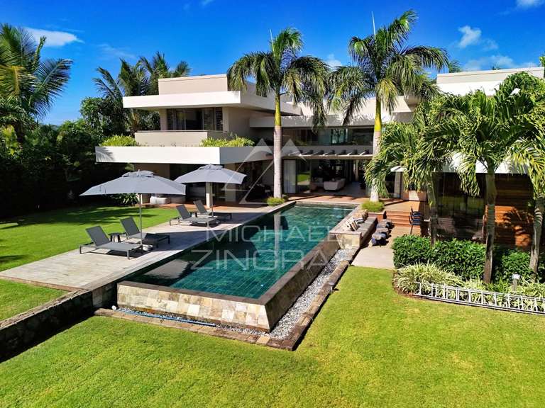 Villa saint-gilles-les-bains - 4 bedrooms - 670m²