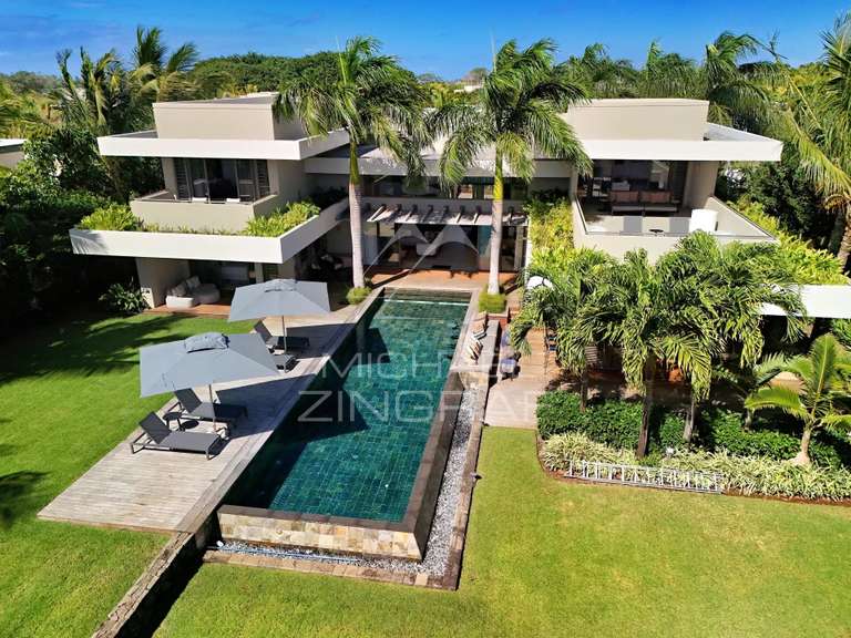 Villa saint-gilles-les-bains - 4 bedrooms - 670m²