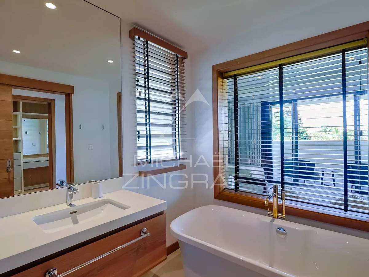 Villa saint-gilles-les-bains