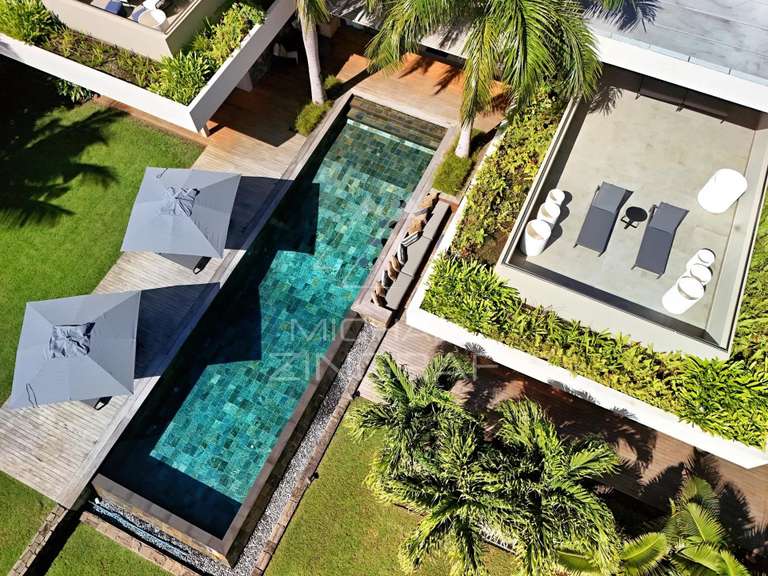 Villa saint-gilles-les-bains - 4 bedrooms - 670m²