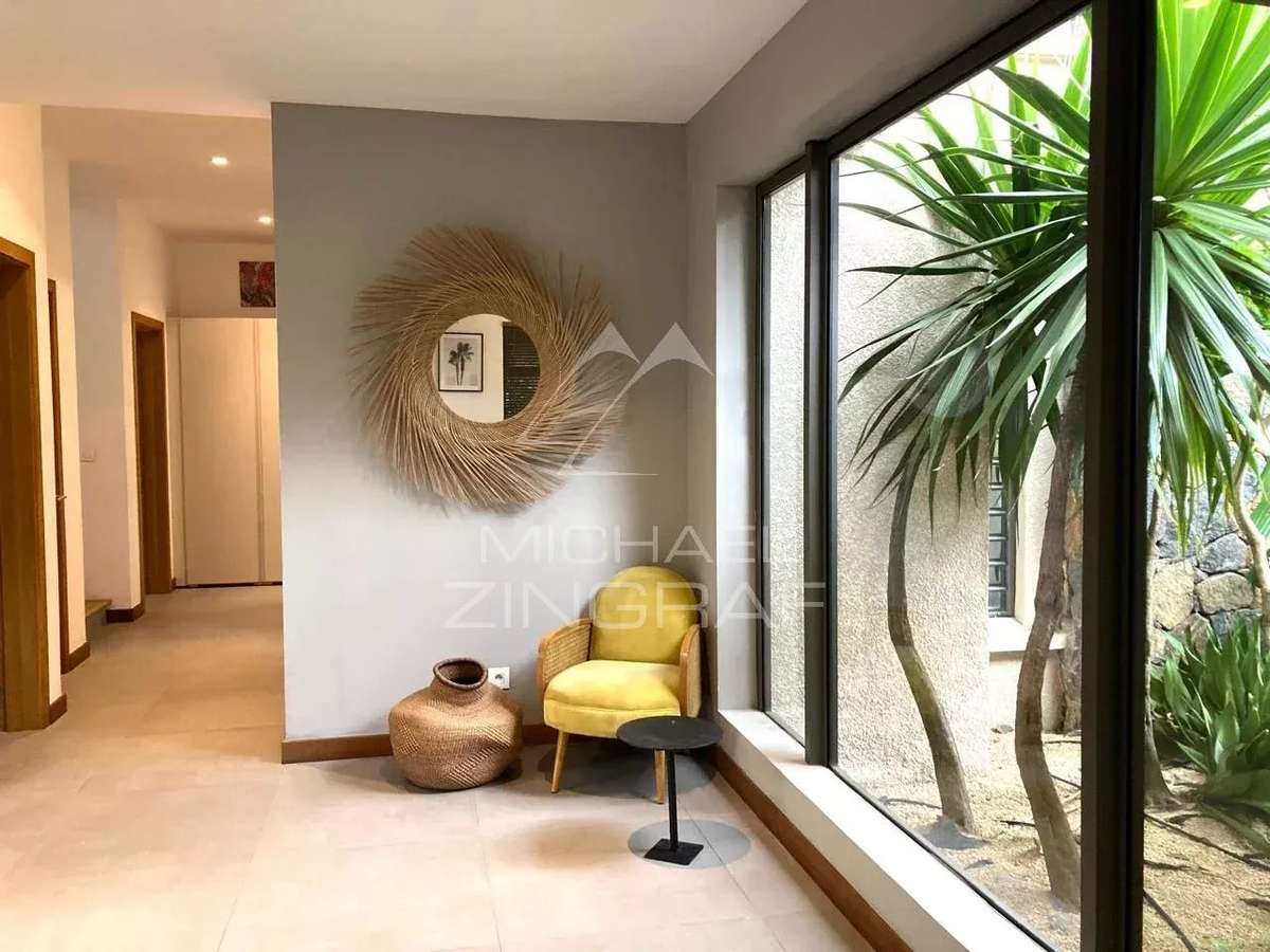 Villa saint-gilles-les-bains