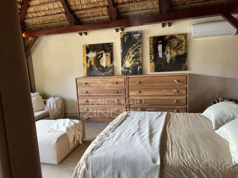 Villa Saint-gilles-les-bains - 2 chambres - 94m²