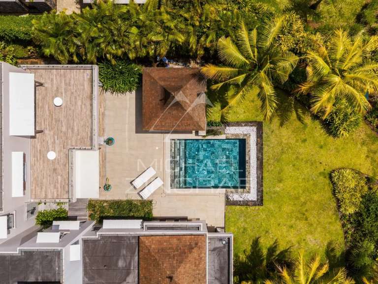 Villa Saint-gilles-les-bains - 3 chambres - 270m²