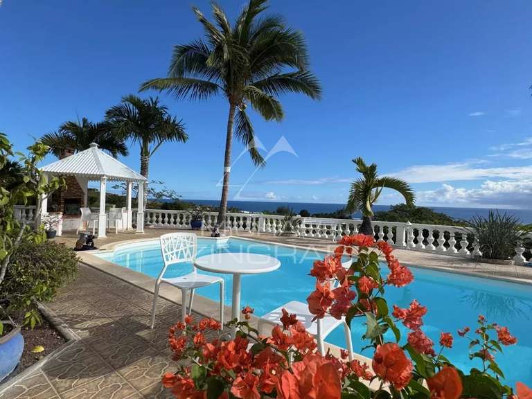 Villa avec Vue sur mer Saint-gilles-les-bains - 5 chambres - 143m²