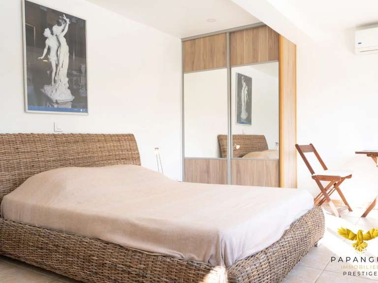 Villa avec Vue sur mer Saint-gilles-les-bains - 220m²