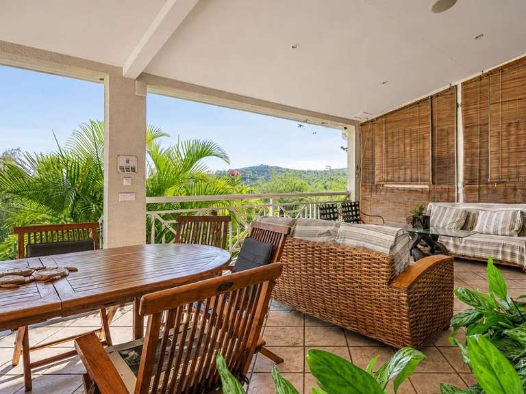 Villa avec Vue sur mer Saint-gilles-les-bains - 220m²