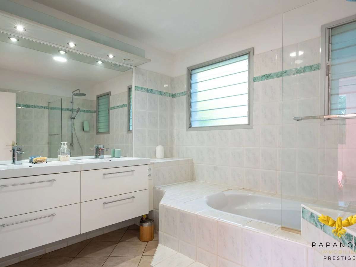 Villa Saint-gilles-les-bains