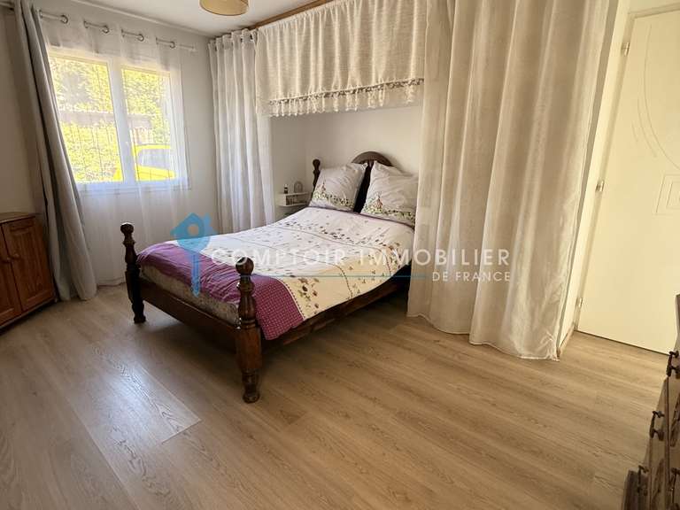 Villa Saint-Gineis-en-Coiron - 4 bedrooms - 159m²