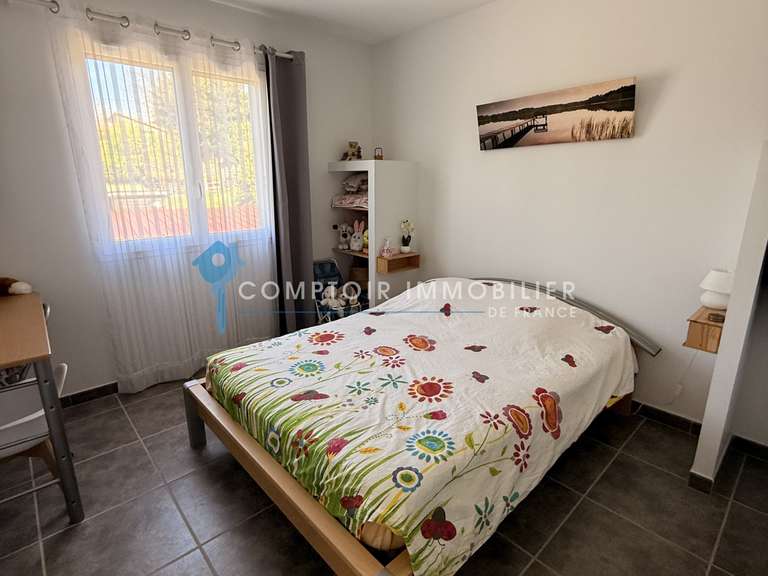 Villa Saint-Gineis-en-Coiron - 4 bedrooms - 159m²