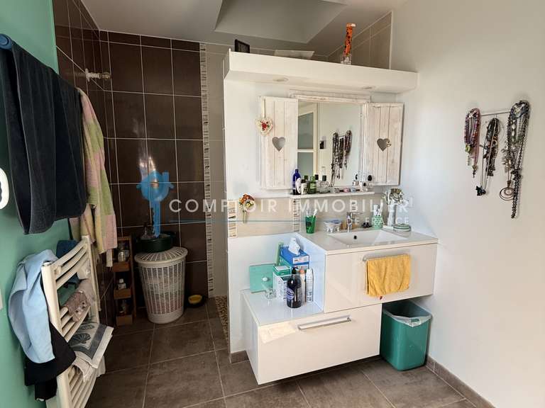 Villa Saint-Gineis-en-Coiron - 4 bedrooms - 159m²