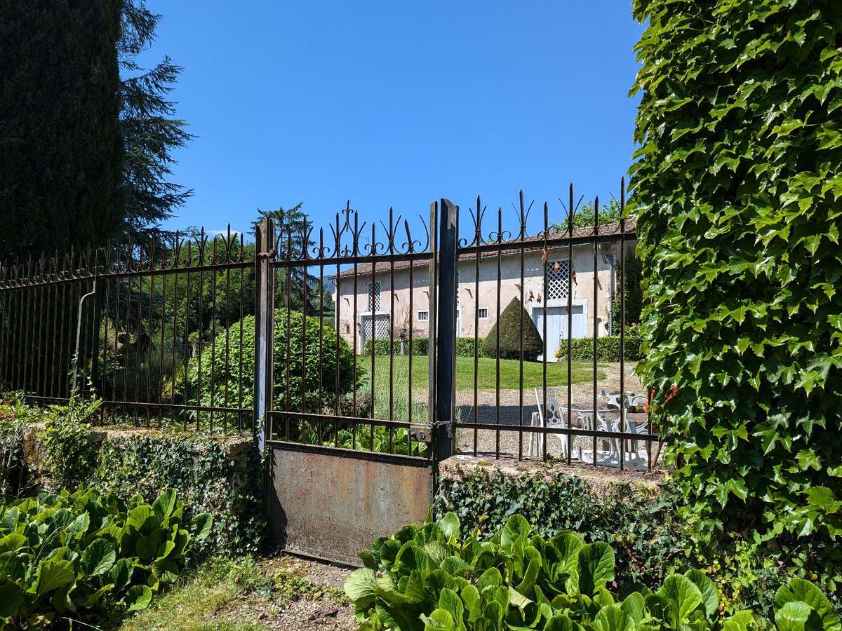 House Saint-Girons