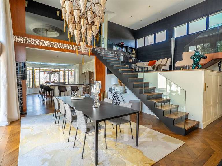 Maison Saint-Grégoire - 6 chambres - 298m²