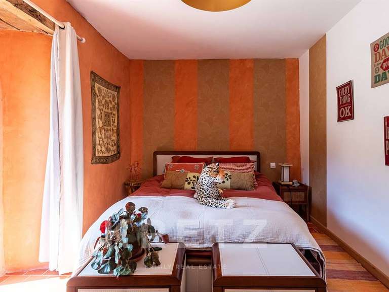 Propriété Saint-Guen - 10 chambres - 1150m²