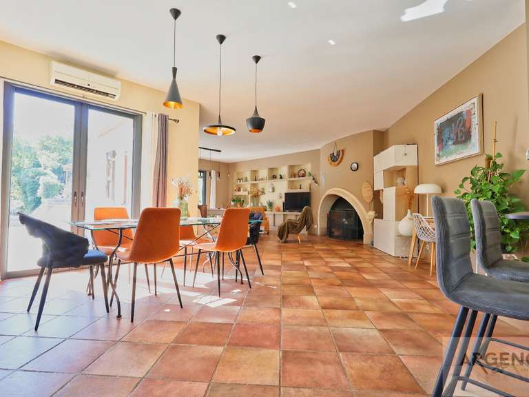 Maison Saint-Guilhem-le-Désert - 6 chambres - 291m²