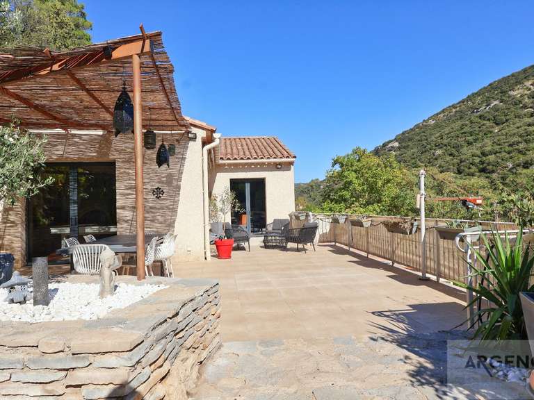 Maison Saint-Guilhem-le-Désert - 6 chambres - 291m²