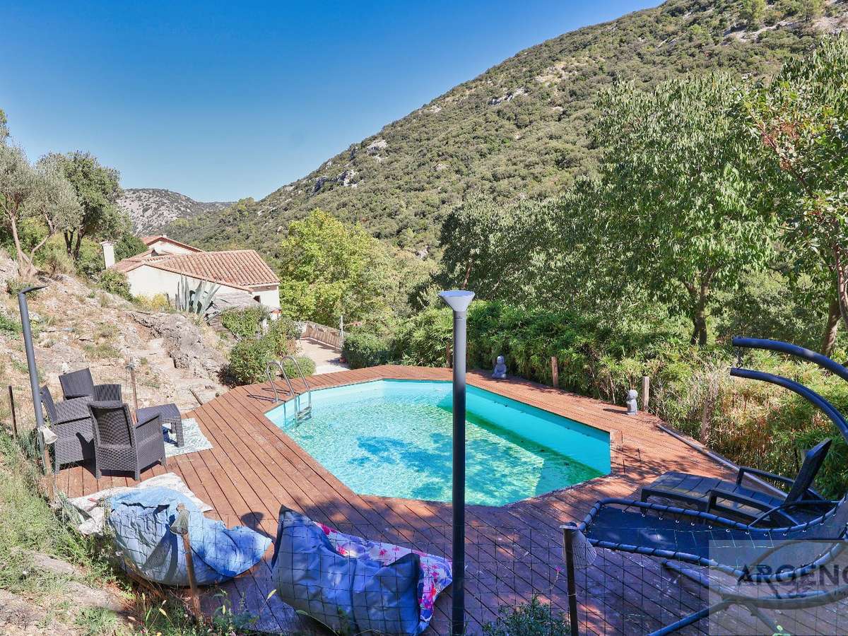 Maison Saint-Guilhem-le-Désert
