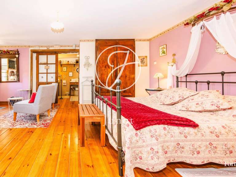 Maison Saint-Guyomard - 840m²